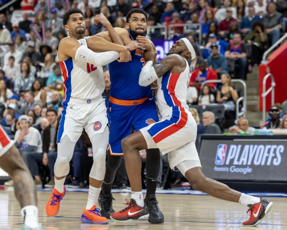 供了现实范 供了现实范