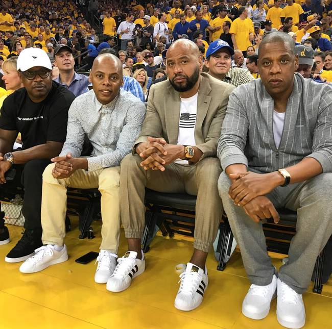 UP官博庆 UP官博庆