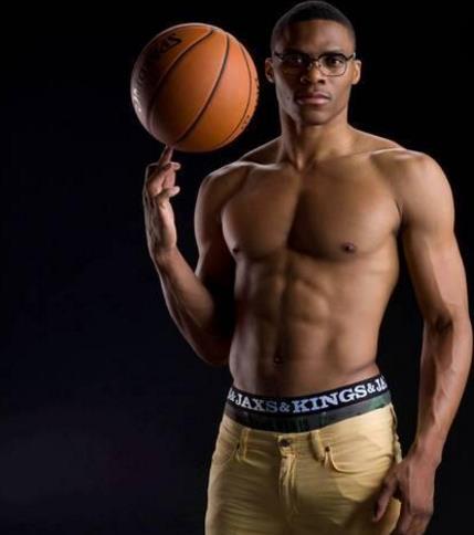 滚起视野雪 滚起视野雪